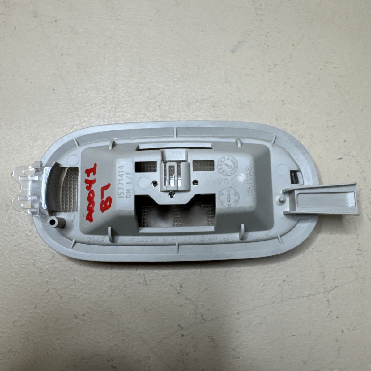 1999–2007 Silverado Sierra Overhead Dome Light Assembly 15771414 OEM