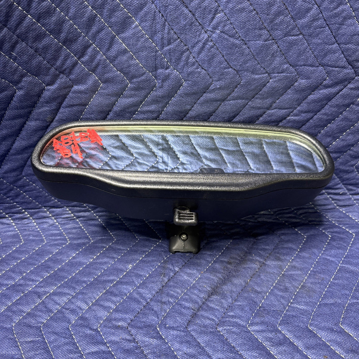 2002 Silverado Sierra Tahoe Yukon Auto Dimming Mirror IE11015606 Gentex OEM