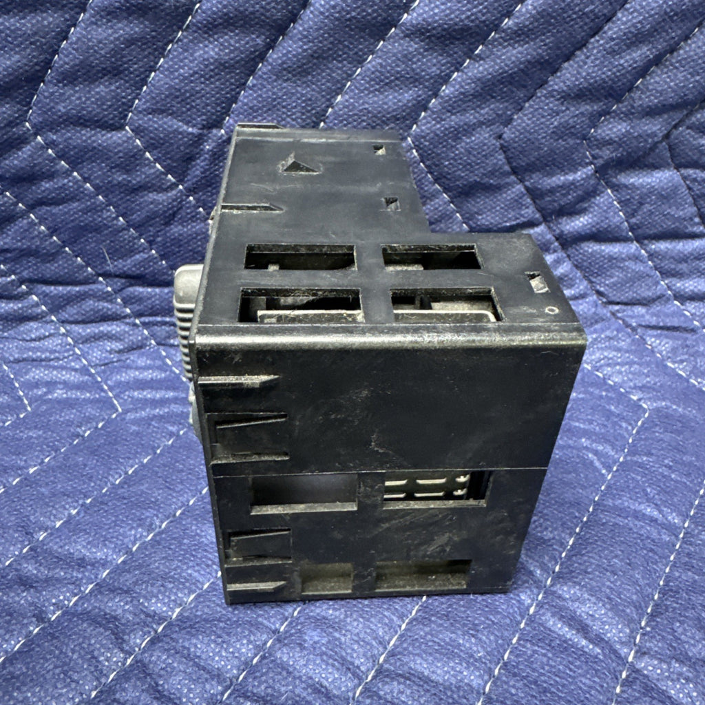 1999-2002 Silverado Sierra Tahoe Yukon Headlight Switch 15755596 OEM