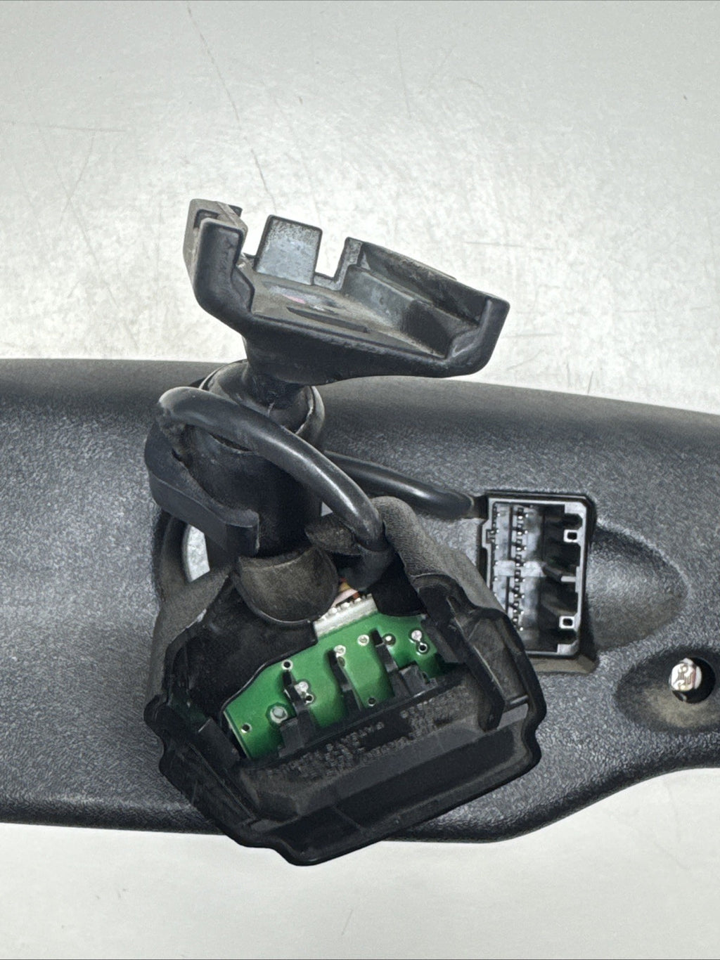 99-07 Silverado Sierra Rear View Mirror GNTX-261 Auto Dim Compass Temp OnStar OE