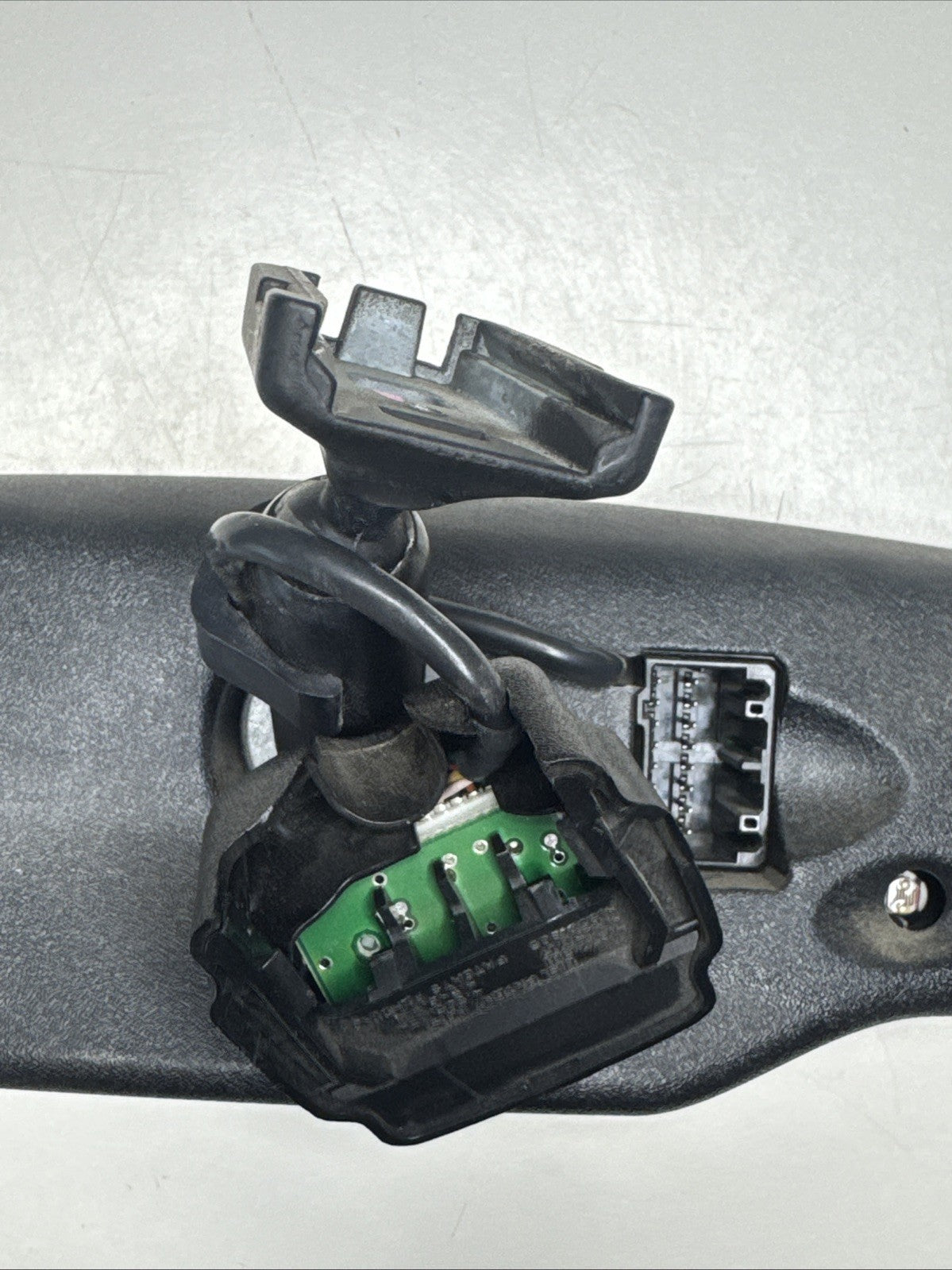 99-07 Silverado Sierra Rear View Mirror GNTX-261 Auto Dim Compass Temp OnStar OE