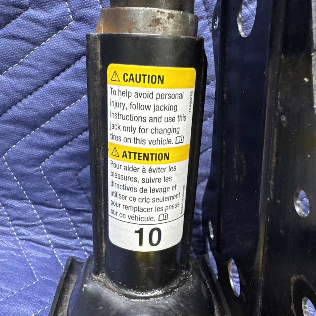 1999-2007 Silverado Sierra Tahoe Yukon Spare Tire Bottle Jack 15171999 OEM