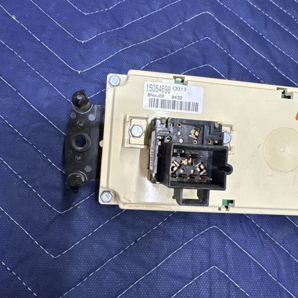 1999–2002 Silverado Sierra HVAC Climate Control Module 15054698 OEM
