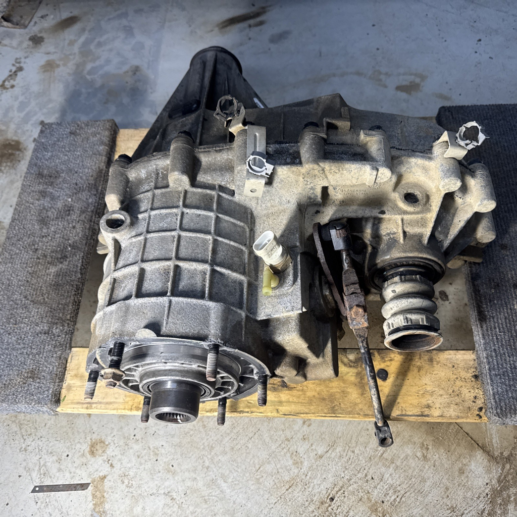 1999–2007 Silverado Sierra NP261 Manual Shift Transfer Case OEM