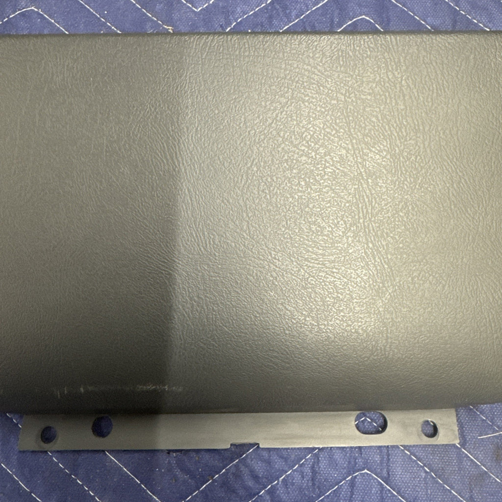 1999–2002 Silverado Sierra Dash Cup Holder Delete Panel 15712261 OEM