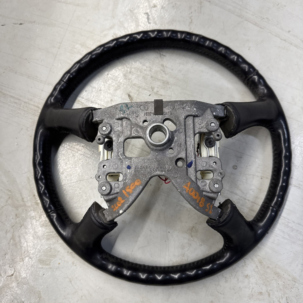 1999–2005 Silverado Sierra Leather Steering Wheel Ebony 15763216 OEM