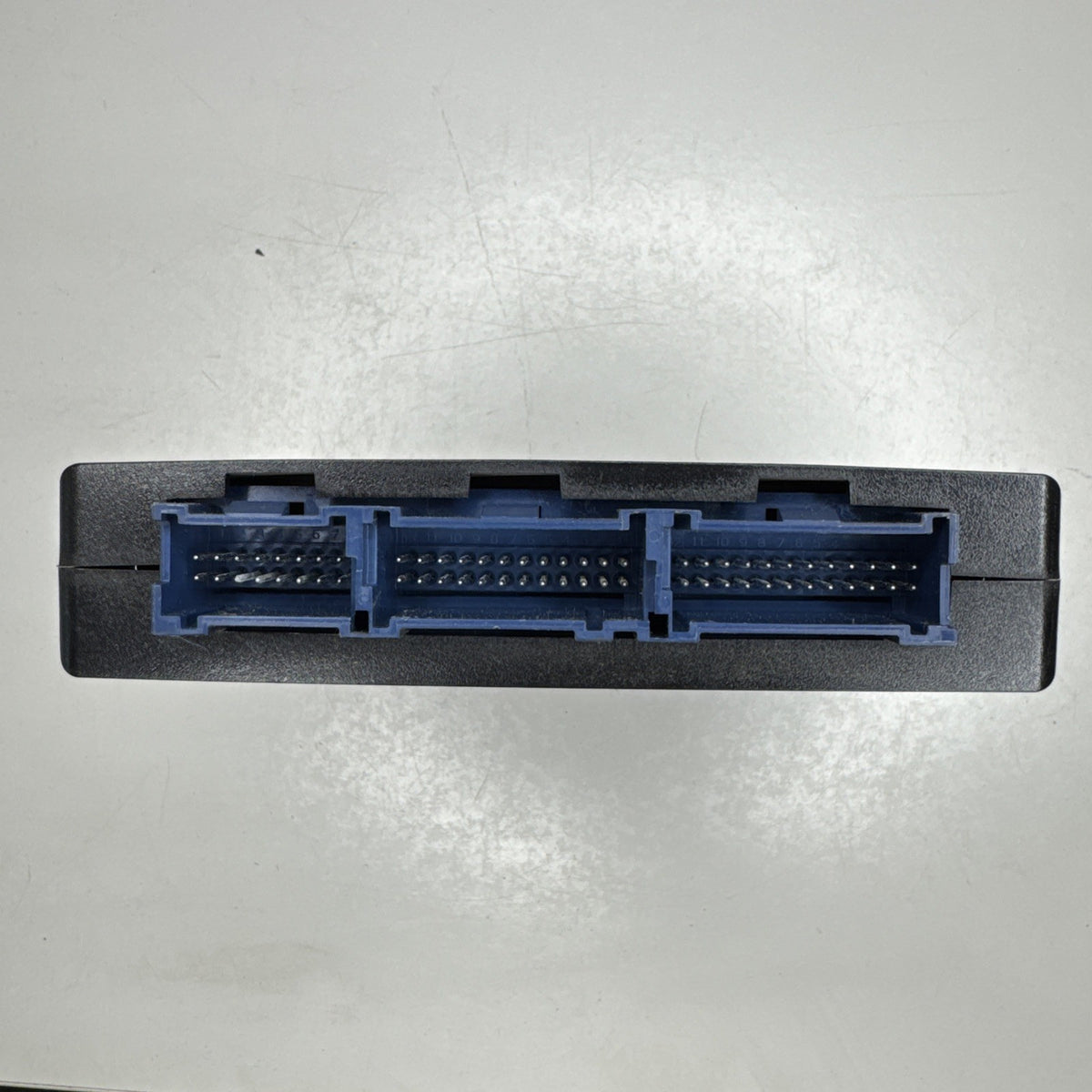 2002-2005 Chevrolet Silverado GMC Sierra BCM Body Control Module 15095334 OEM