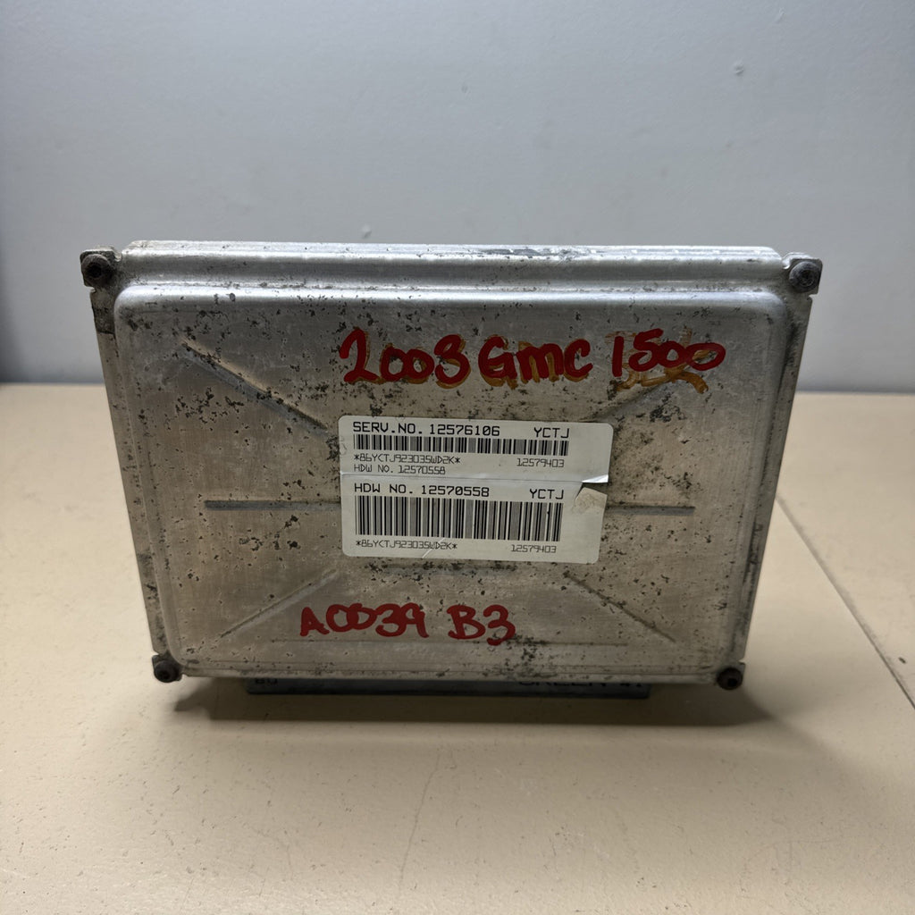 2003–2004 Silverado Sierra Engine Computer PCM ECM 12576106 OEM