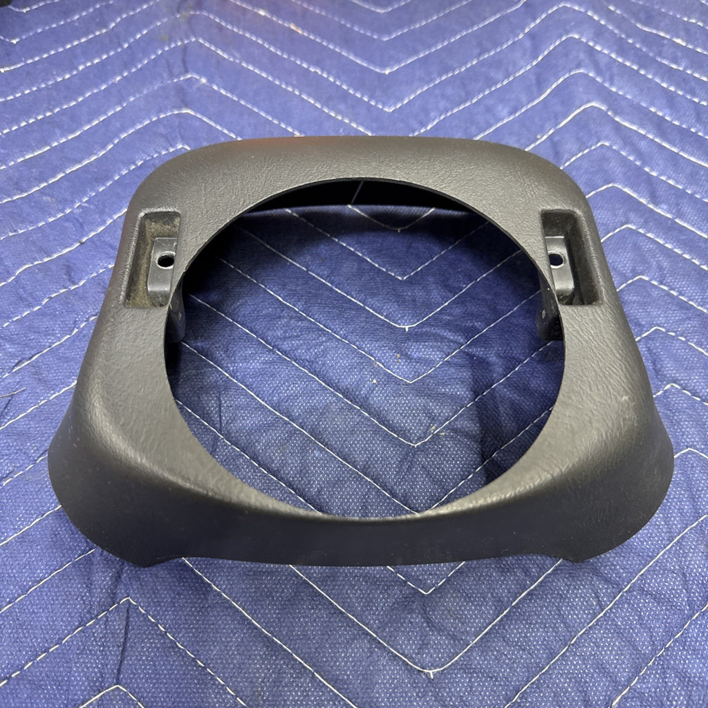 1998–2002 Silverado Sierra Steering Wheel Back Cover Trim 16759151 OEM