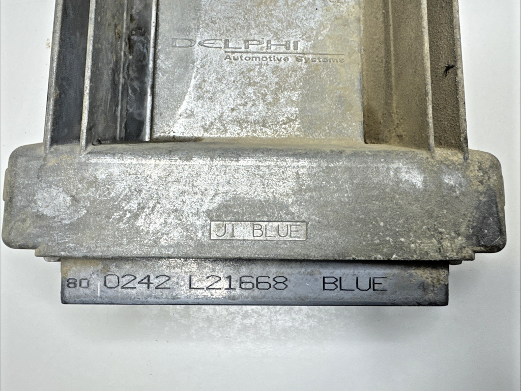 2001-2002 Silverado Sierra Engine Computer PCM ECM 12212431 0411 OEM