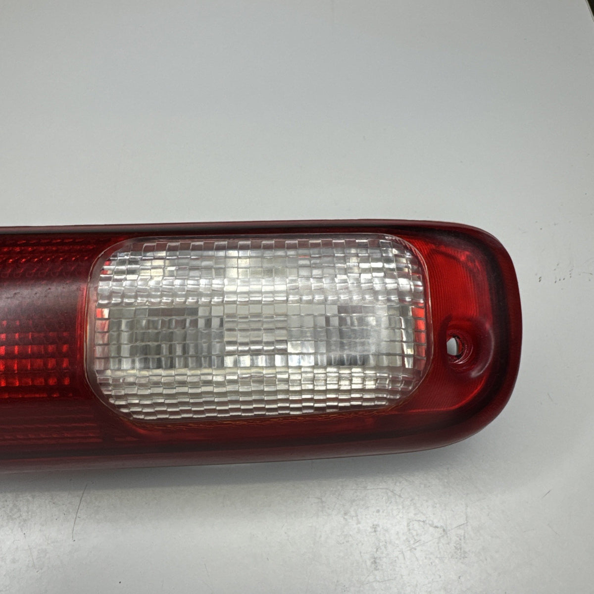 1999-2007 Chevrolet Silverado GMC Sierra 3rd Brake Light 16525205 OEM