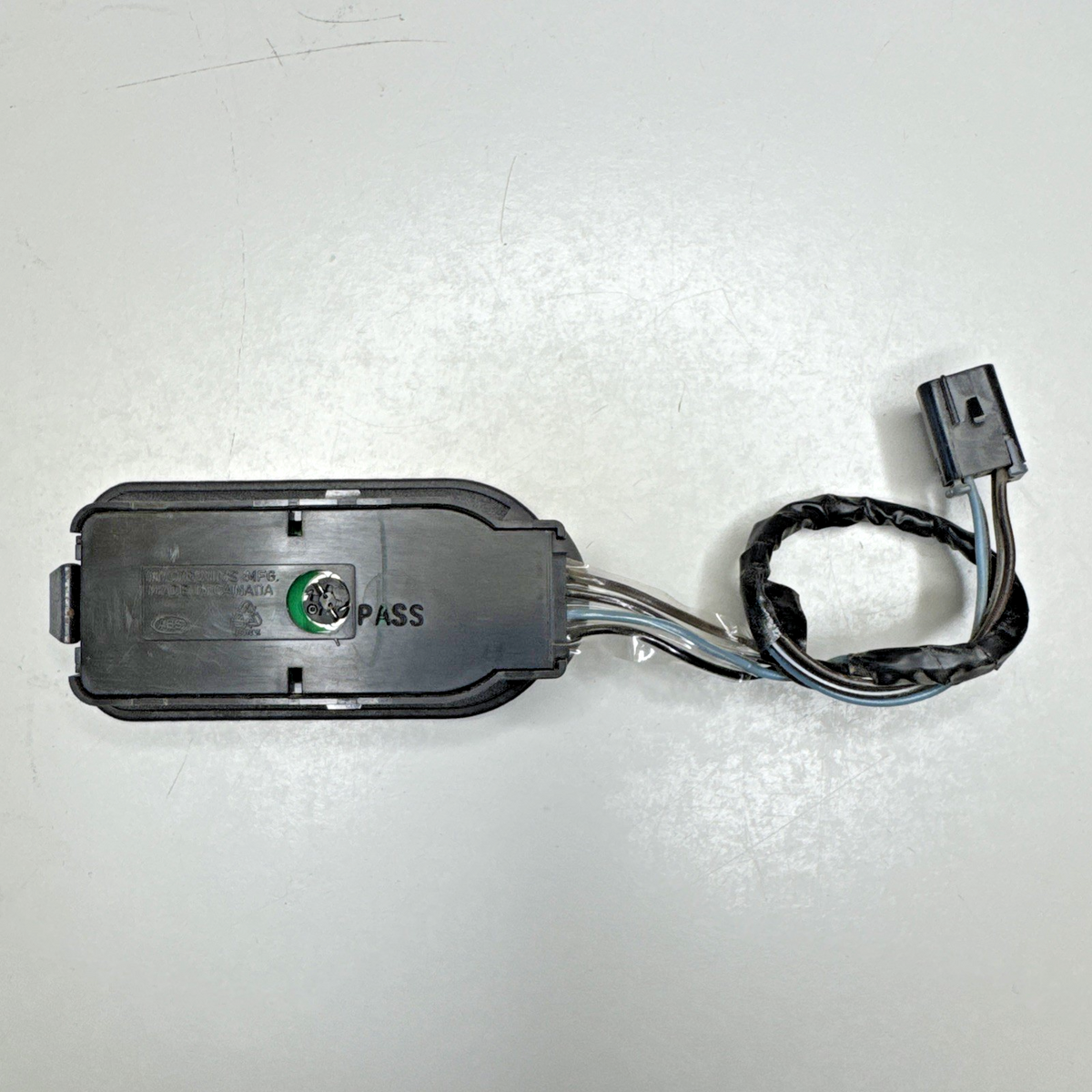 1999-02 GM Silverado Sierra Tahoe Yukon Heated Seat Switch RH 15032061 OEM