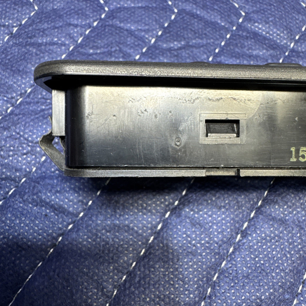 2003-2007 Silverado Sierra Memory Heated Seat Switch 15179137 OEM