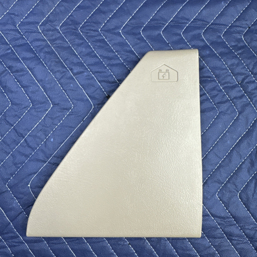 1999-2007 Chevrolet Silverado GMC Sierra Fuse Panel Cover 15079096 Tan OEM