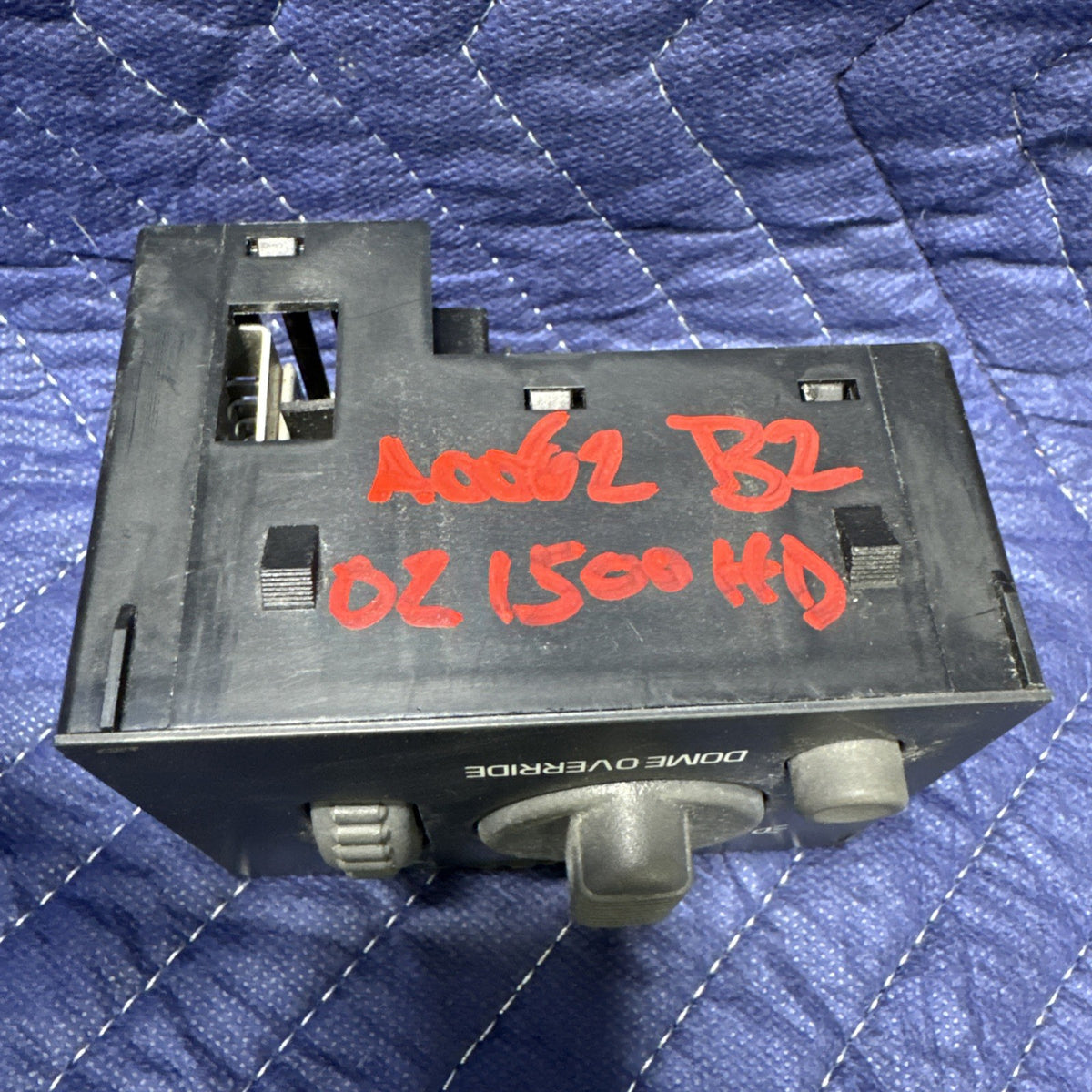 1999-2002 Silverado Sierra Tahoe Yukon Headlight Switch 15755596 OEM