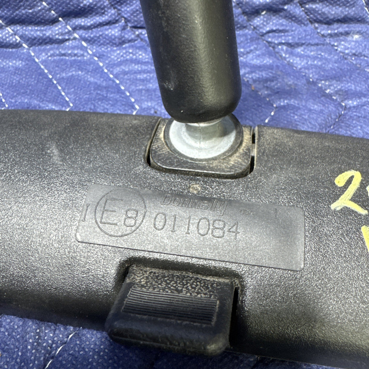 1999-2007 Silverado Sierra Tahoe Yukon Manual Rear View Mirror 011084 OEM