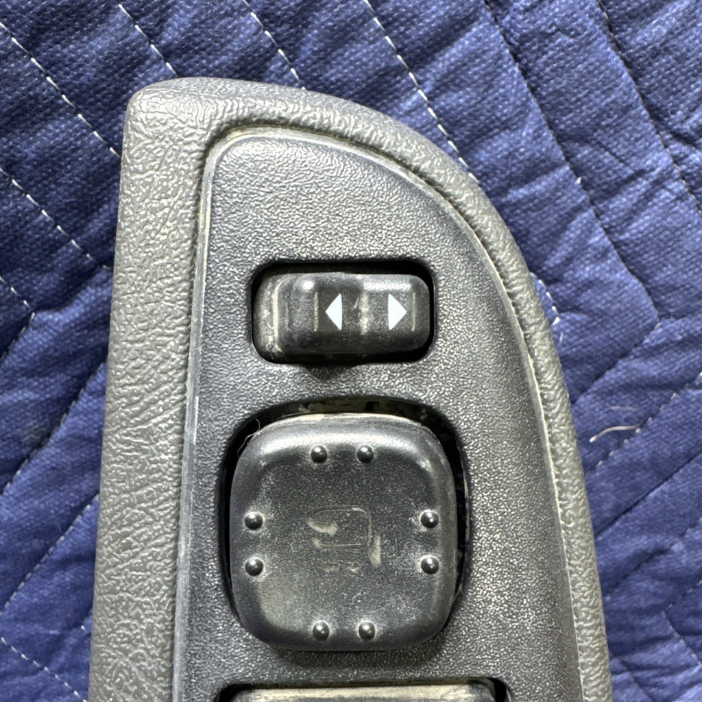 2003-2007 Silverado Sierra Tahoe Yukon Master Window Switch 15112972 OEM