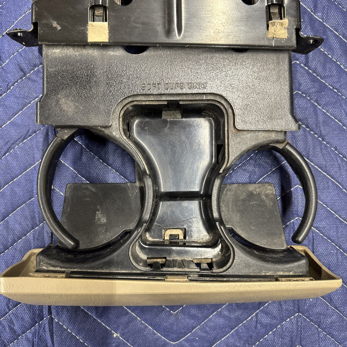 2005-2007 Ford F250 F350 Dash Cup Holder Ash Tray 5C3Z-2504810 OEM