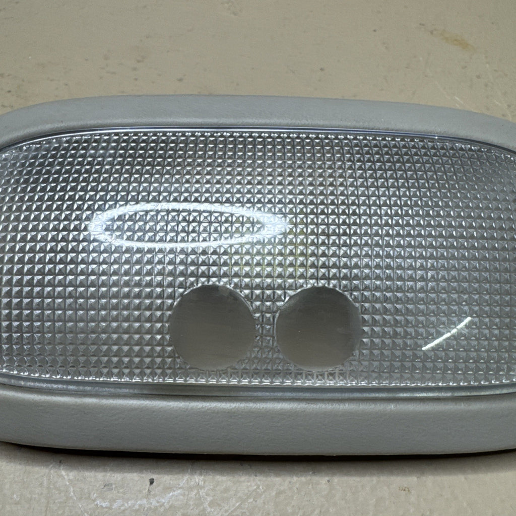 1999–2007 Silverado Sierra Overhead Dome Light Assembly 15771414 OEM