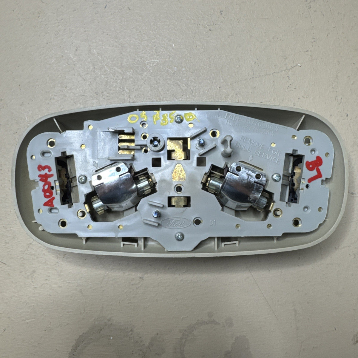 1997–2005 Ford Overhead Dome Map Light Assembly F4DB13776BCW OEM