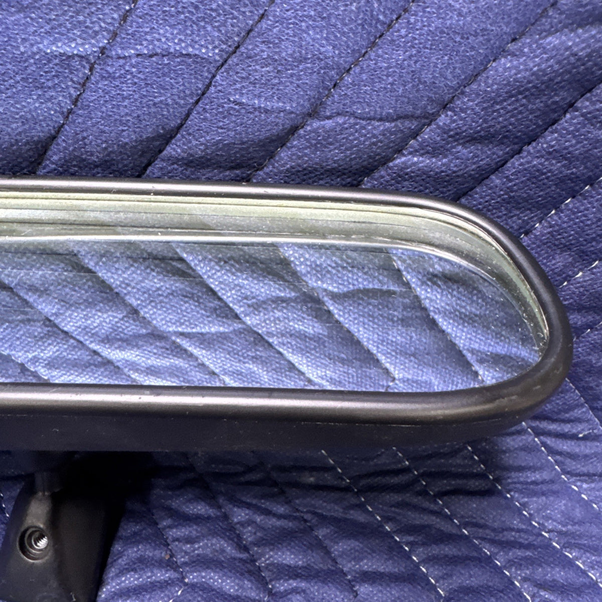 1999-2007 Silverado Sierra Tahoe Yukon Manual Rear View Mirror 011084 OEM