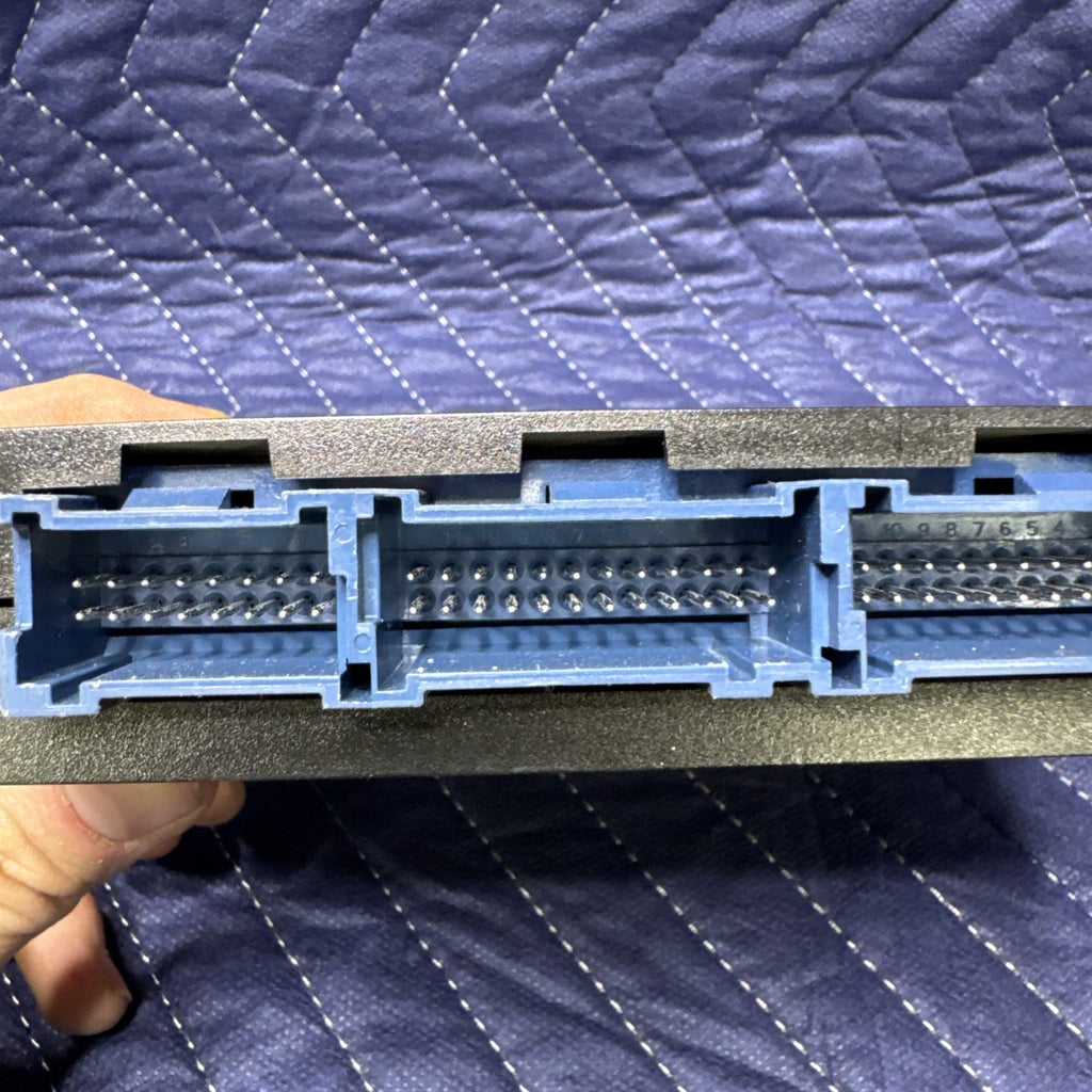 2000-2005 Silverado Sierra Tahoe Yukon BCM Body Control Module 15095334