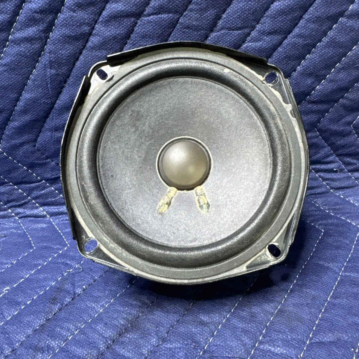 2003-2007 Silverado Sierra Tahoe Yukon BOSE Rear Door Speaker 15054680 OEM