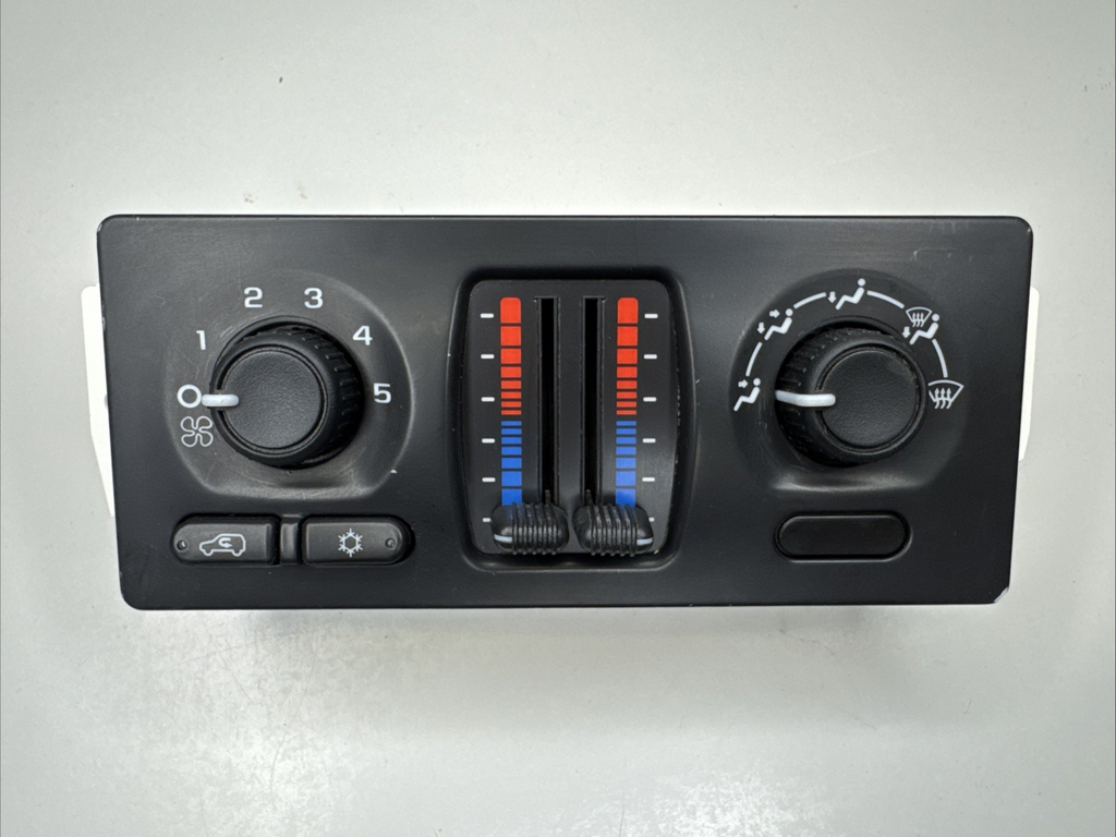 03-07 Silverado Sierra Climate Control AC Heater Dash Unit 15832313 OEM