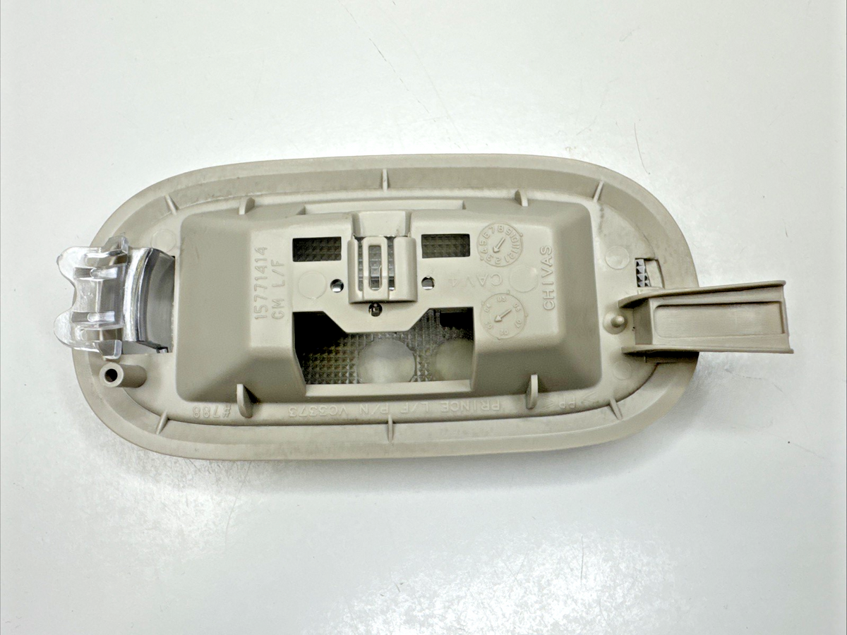 Dome Light 15771414 GMC Sierra Silverado Suburban Tahoe Yukon Beige Tested OEM