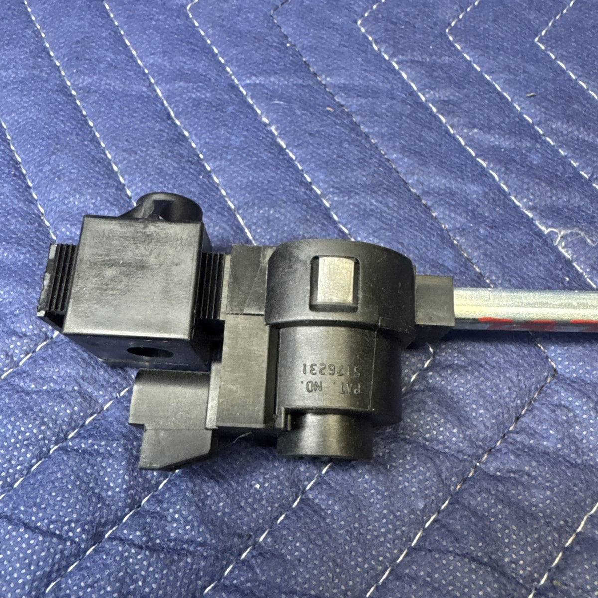 1999-2004 Silverado Sierra Shift Interlock BTSI Solenoid 26064466 OEM
