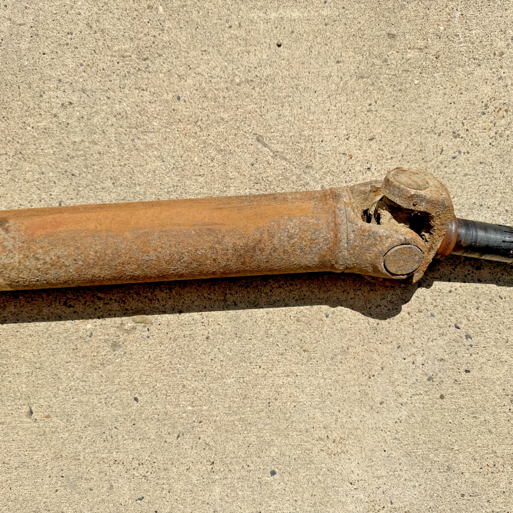 1999–2007 Silverado Sierra 1500 Front Driveshaft 15182095 4x4 OEM