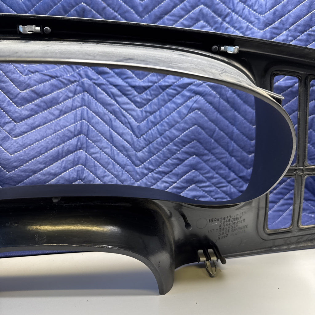1999-02 GM Silverado Sierra Tahoe Yukon Radio Stereo Dash Bezel 15772850 OEM