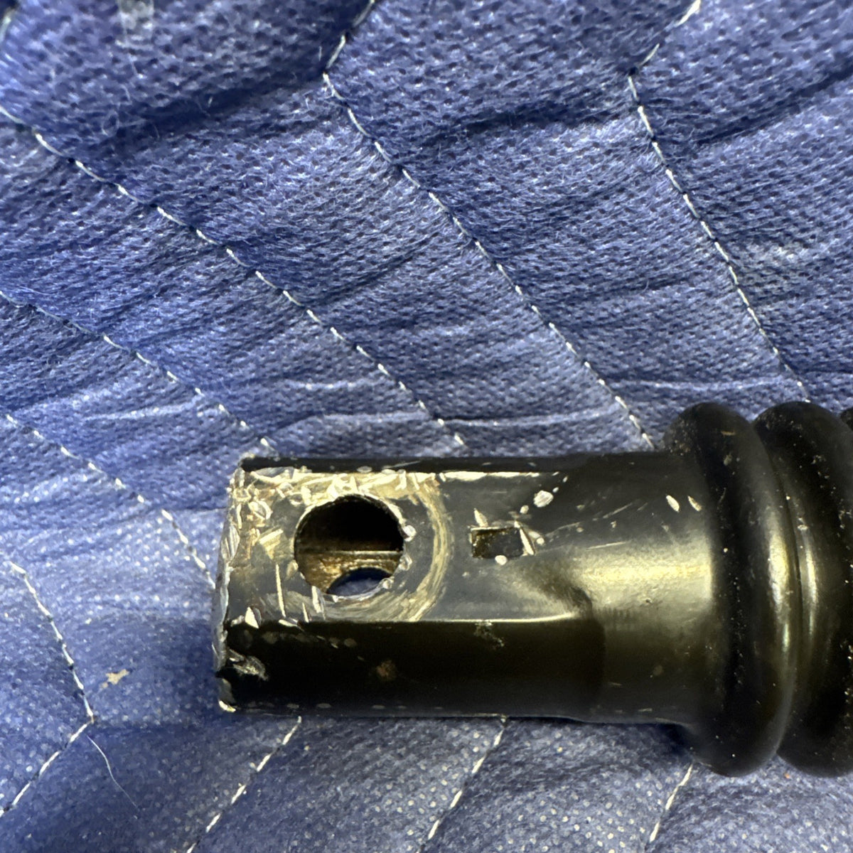 1999-2007 Silverado Sierra Lower Steering Intermediate Shaft 25958109 OEM