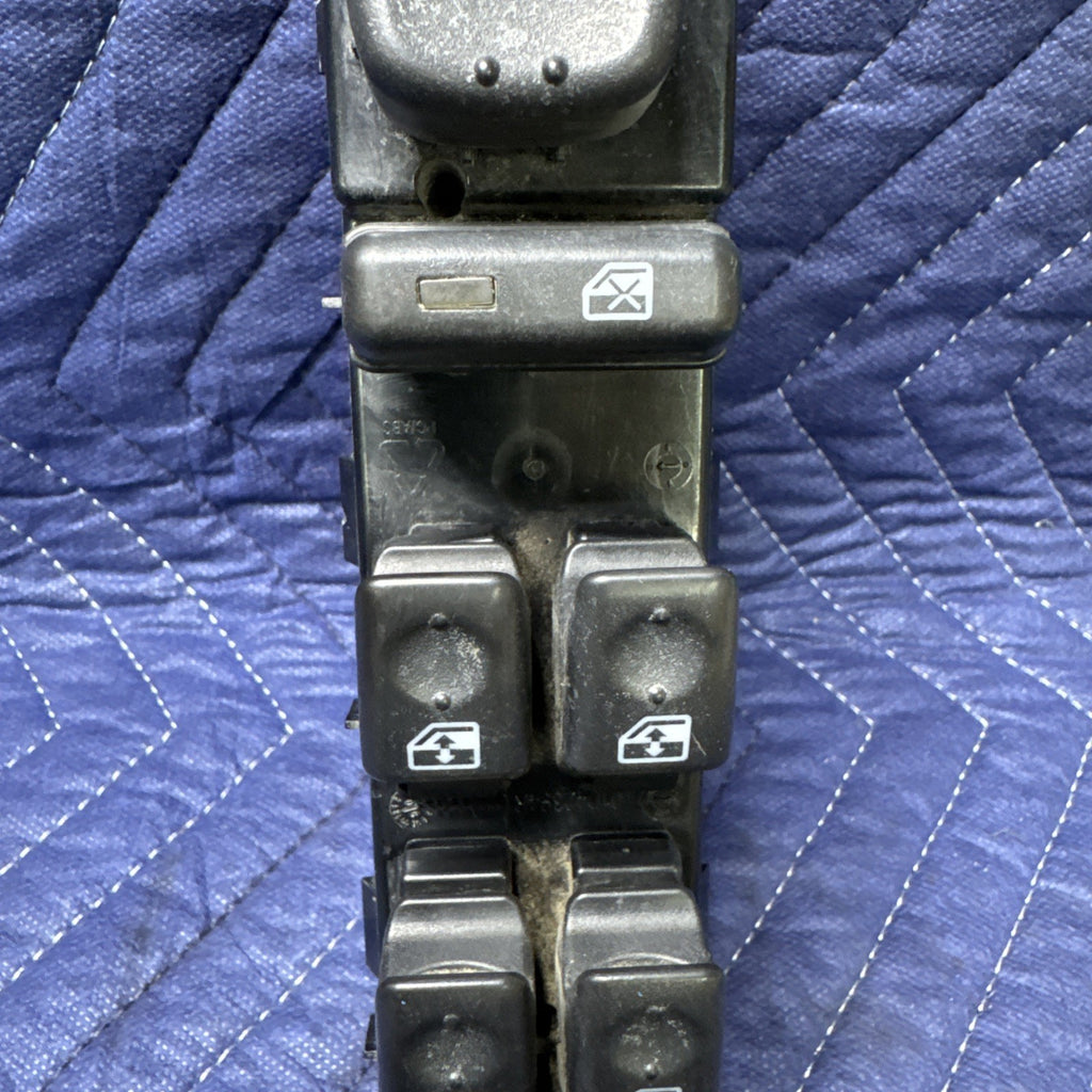 2003-2007 Silverado Sierra Tahoe Yukon Driver Master Window Switch 10398568 OEM