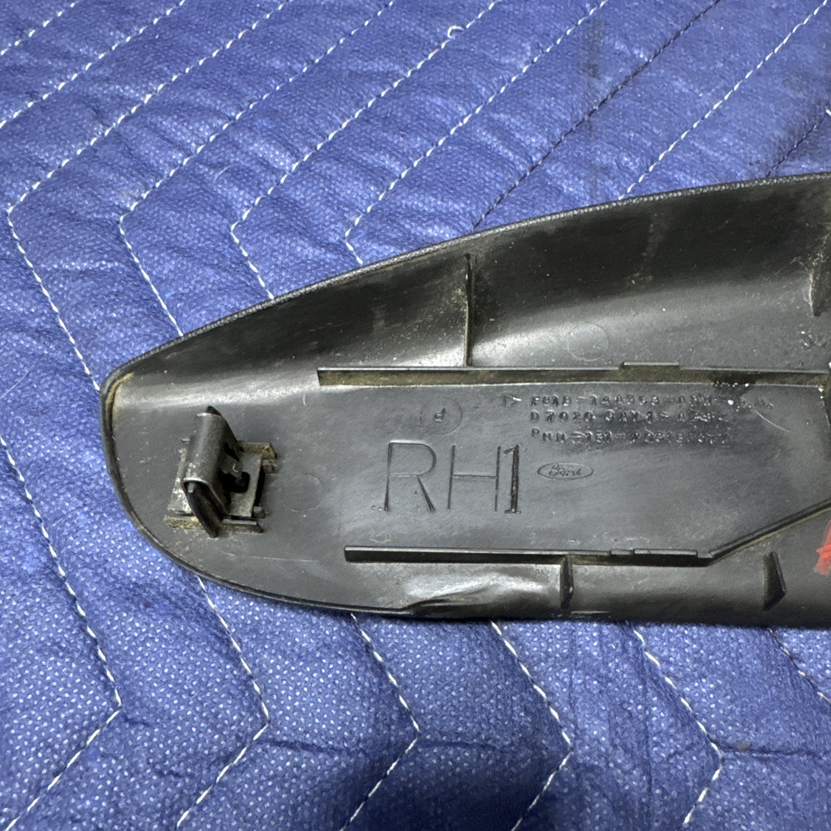 2002-2007 Ford F250 F350 Super Duty RH Window Lock Switch Bezel 2C3T-14A563-AA