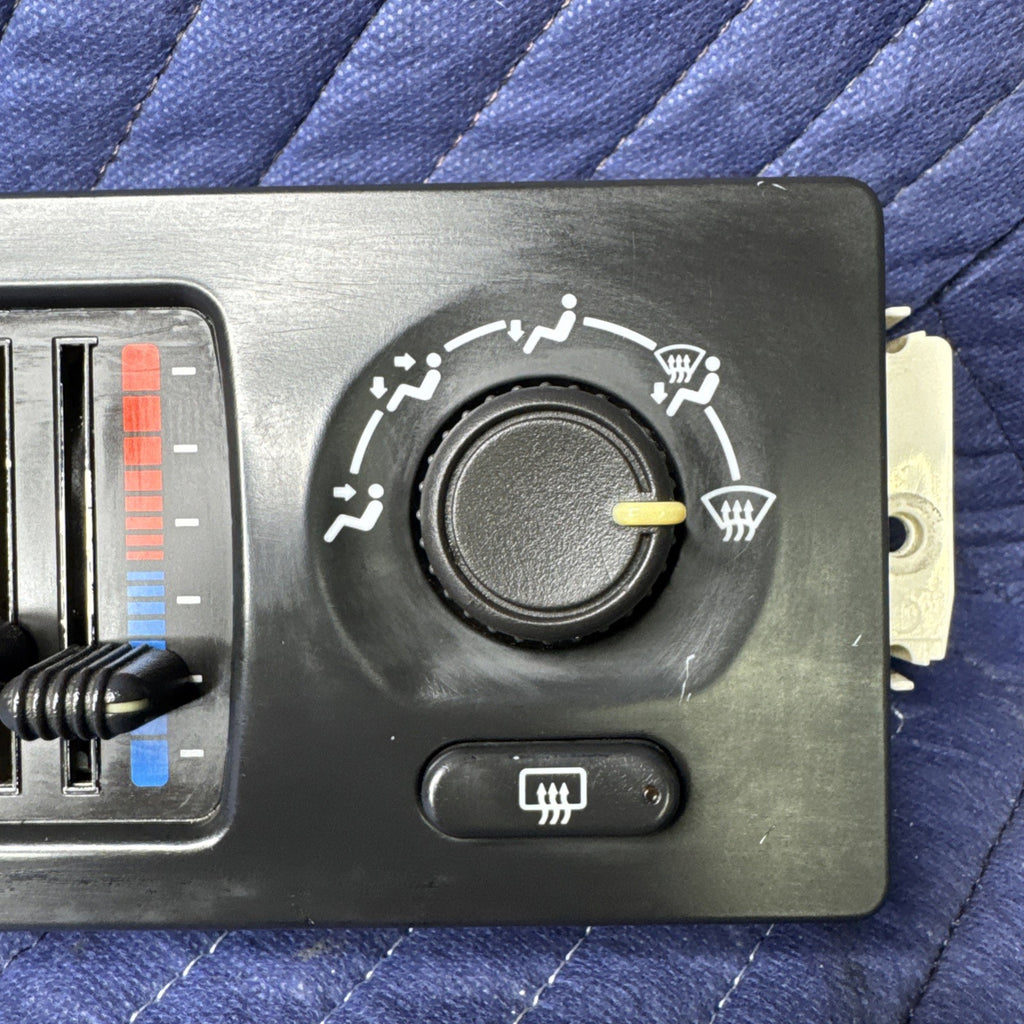 2003-2007 Silverado Sierra Manual HVAC Climate Control 15832315 OEM