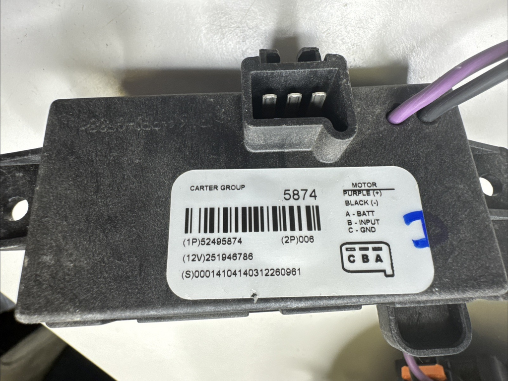 2001-2007 GMC Sierra Silverado Blower Motor & Resistor Bundle Bosch 52400177 OEM