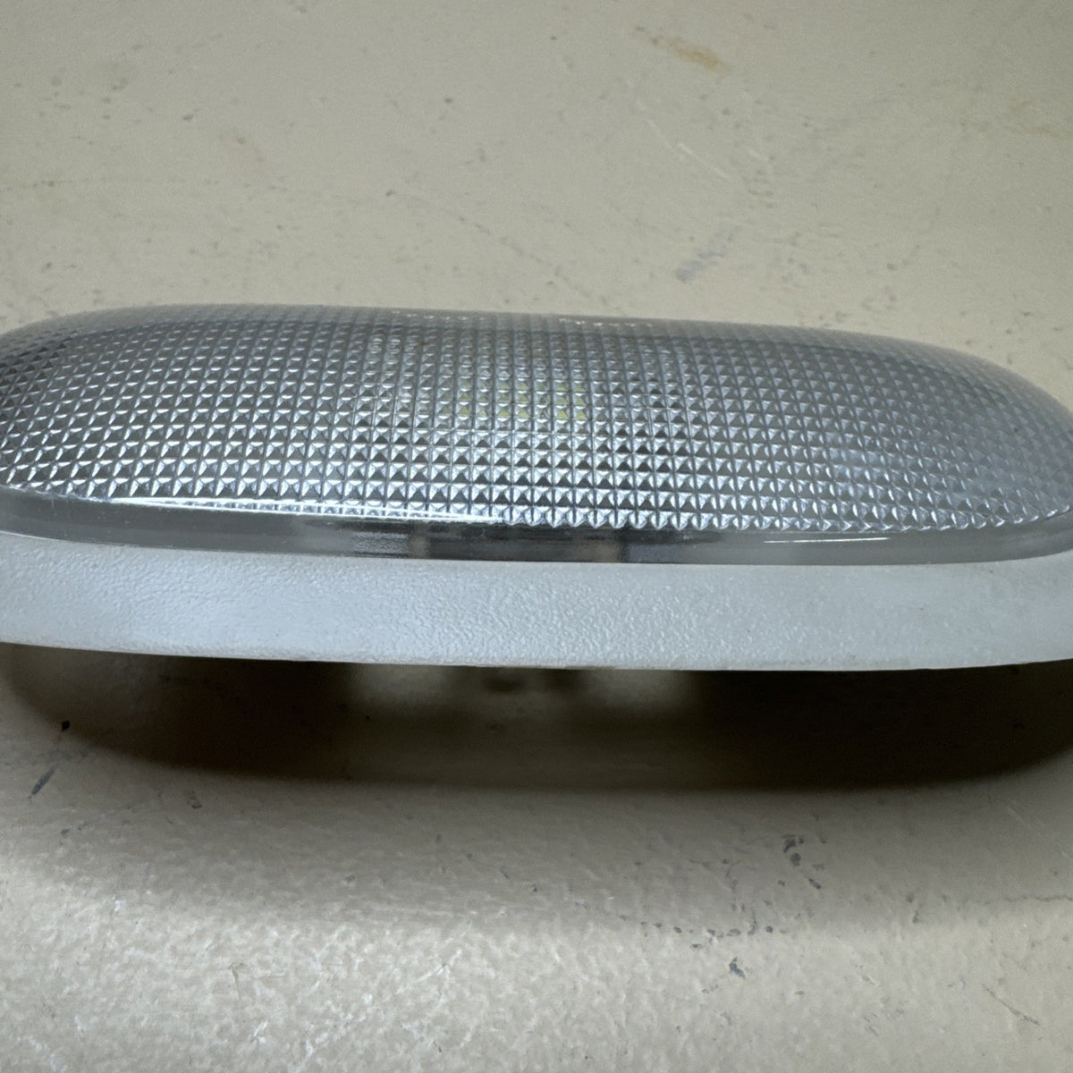 1999–2007 Silverado Sierra Overhead Dome Light Assembly 15771414 OEM