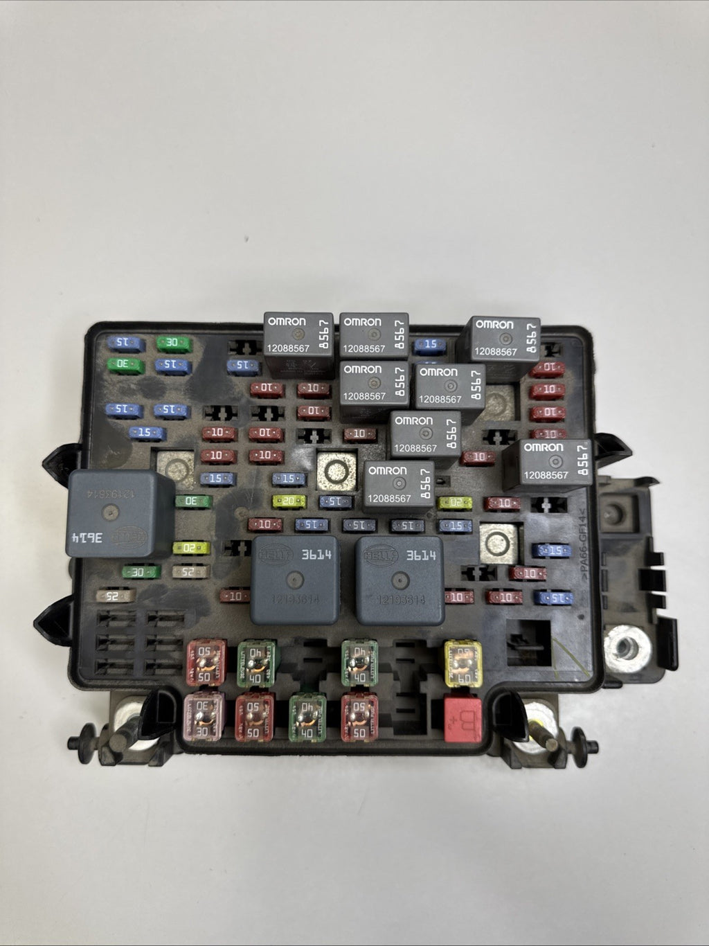 2003 GMC Sierra Silverado Underhood Fuse Box Relay Center 15201928 OEM Tested