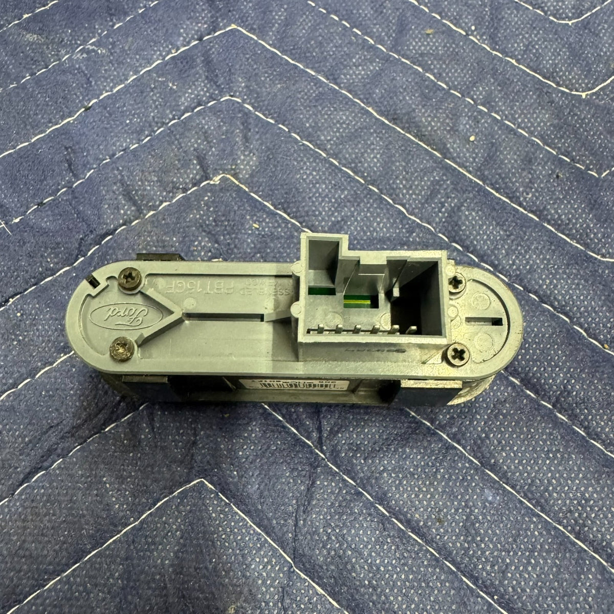 2004-2005 Ford F150 F250 F350 Info Setup Reset Switch 2L1T-10D996 OEM