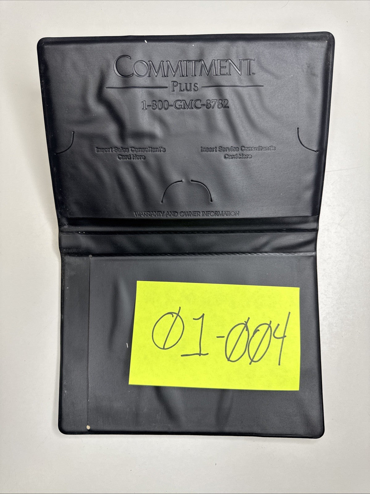 2002 GMC Sierra Owners Manual Portfolio Case Set 15063060 OEM Canadian