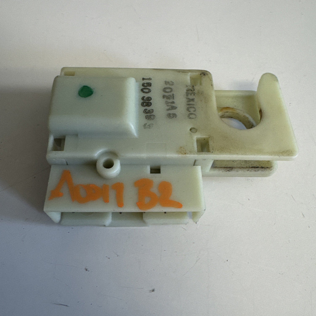 1999–2006 Silverado Sierra Brake Light Switch Stop Lamp 15038393 OEM