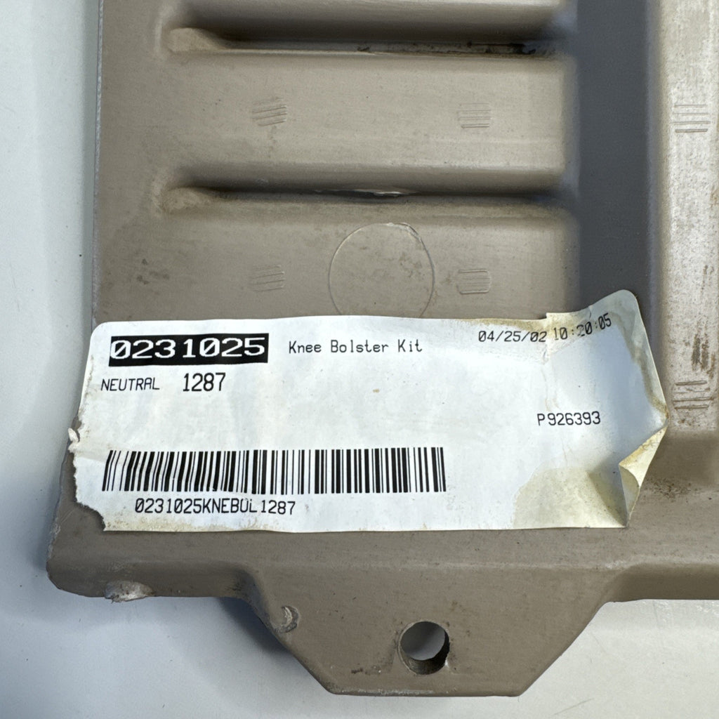 1999-06 GM Silverado Sierra Tahoe Yukon Lower Knee Bolster Trim 15051287 OEM