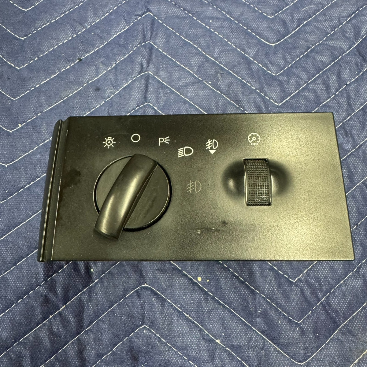 2005-2007 Ford F250 F350 Headlight Switch 2006 05 06 07 5C3T-13D062