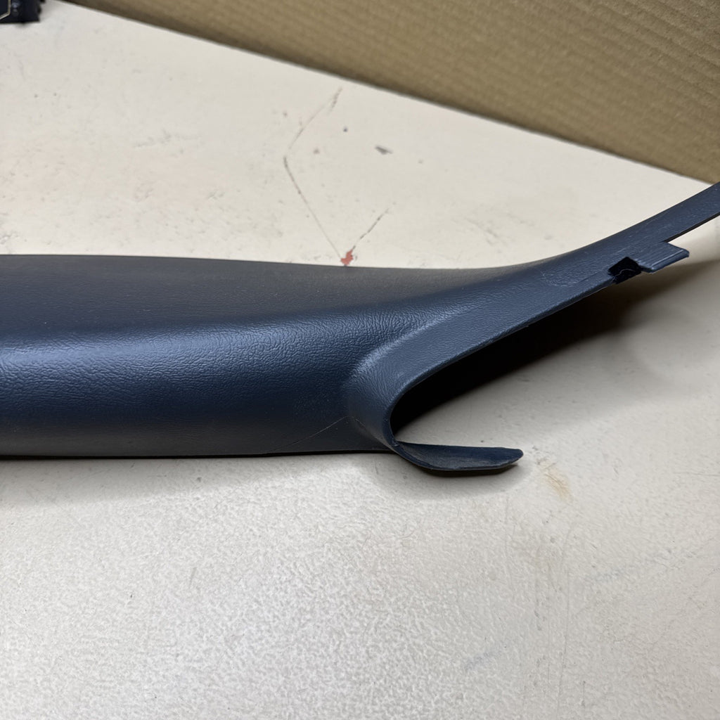 1999–2006 Silverado Sierra LH A Pillar Trim Panel Medium Gray 15073353 OEM