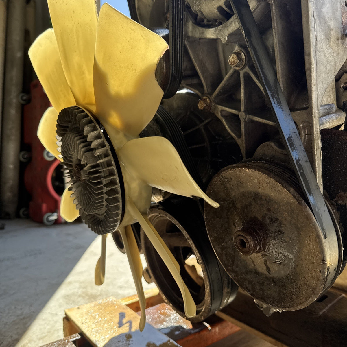 1999–2006 Silverado Sierra 5.3L Vortec V8 Engine LM7 706 Heads OEM