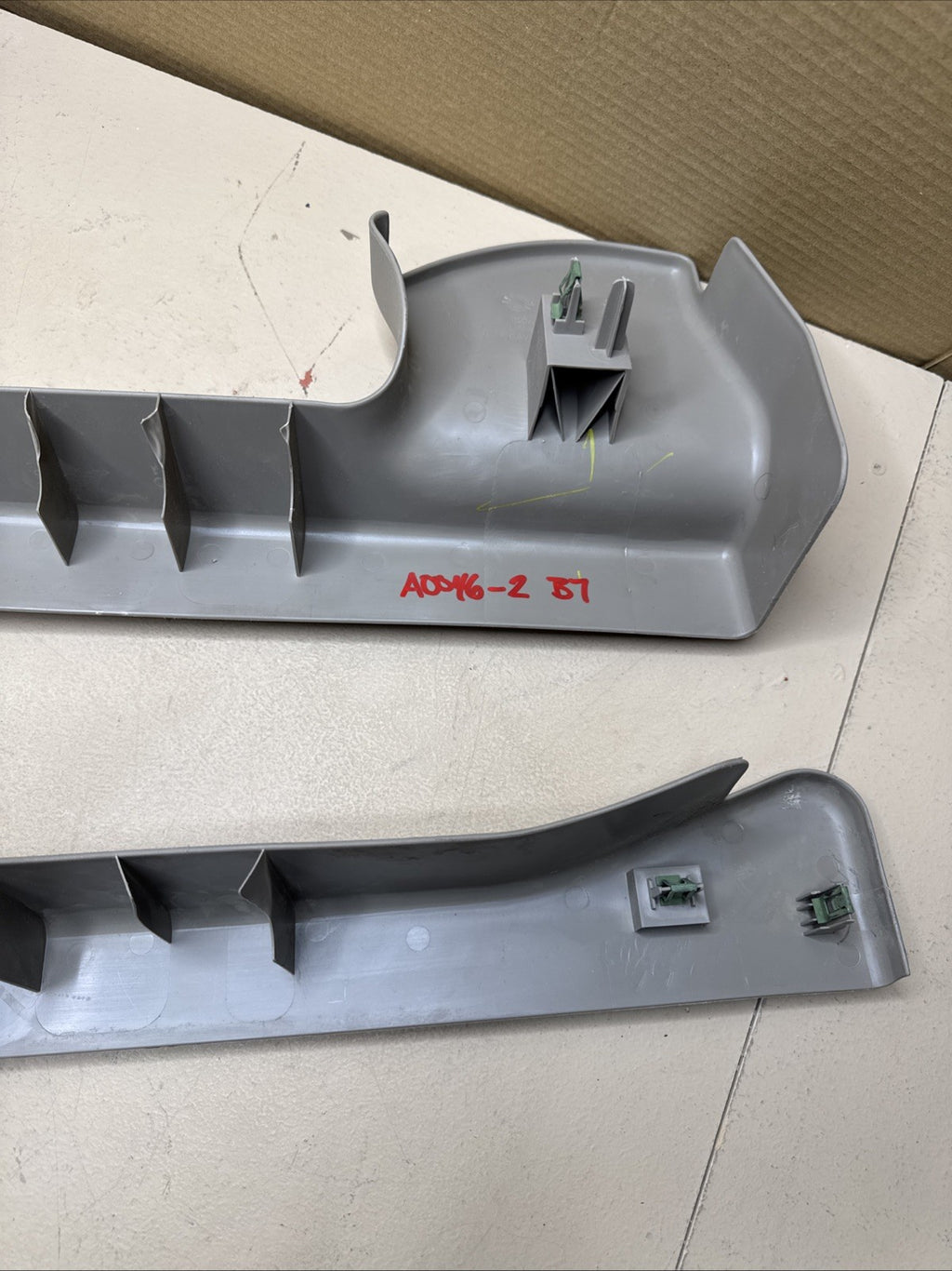 2003–2006 Silverado Sierra Crew Cab Rear Seat Belt Bezels Shale LH RH OEM