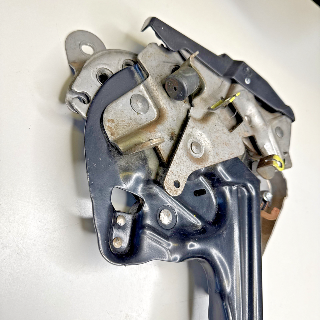 03-06 GM Silverado Sierra Tahoe Yukon Emergency Parking Brake Pedal Assembly OEM