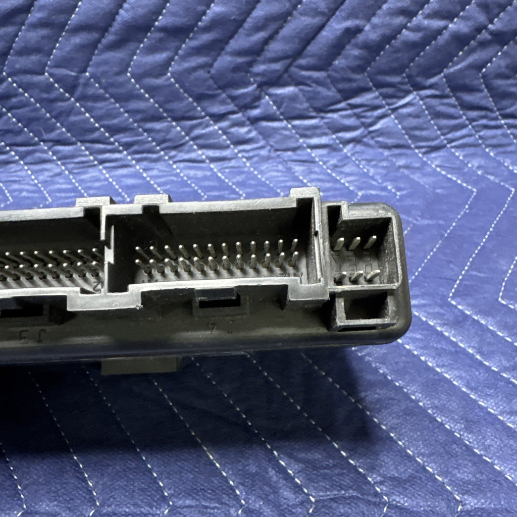 2003-2007 Silverado Sierra Express Savana BCM Body Control Module 15198115