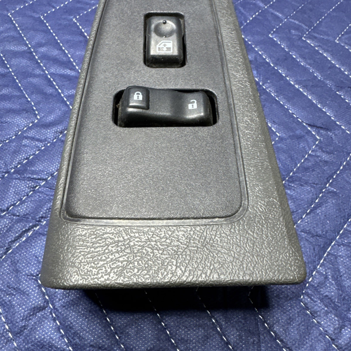2003-2007 Silverado Sierra Tahoe Yukon Escalade PDM Window Switch 15202855
